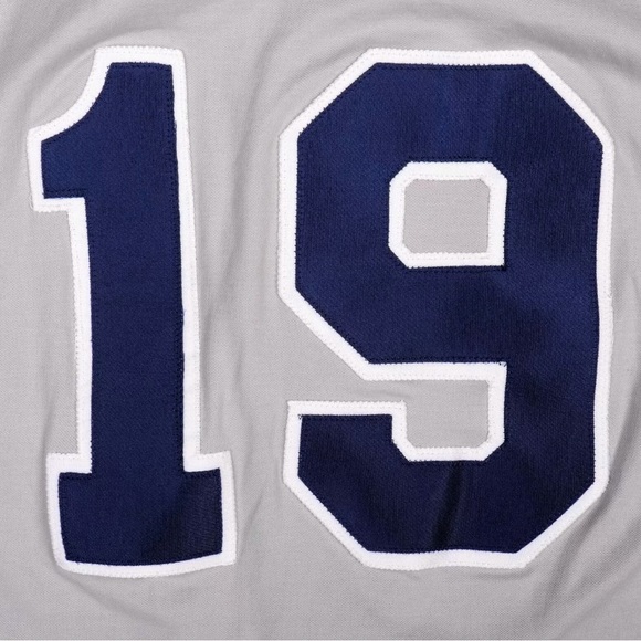 VK New York Yankees # 19 Dave Righetti Away Stitched Jersey Size XL - Picture 6 of 8